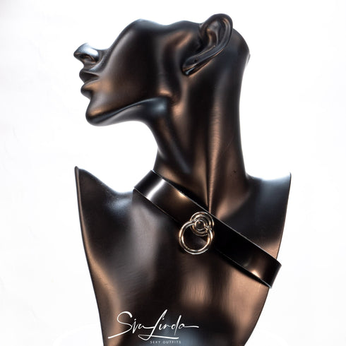 SiaLinda: Halsband echtes Lackleder schwarz mit großem O - Ring - SiaLinda.com